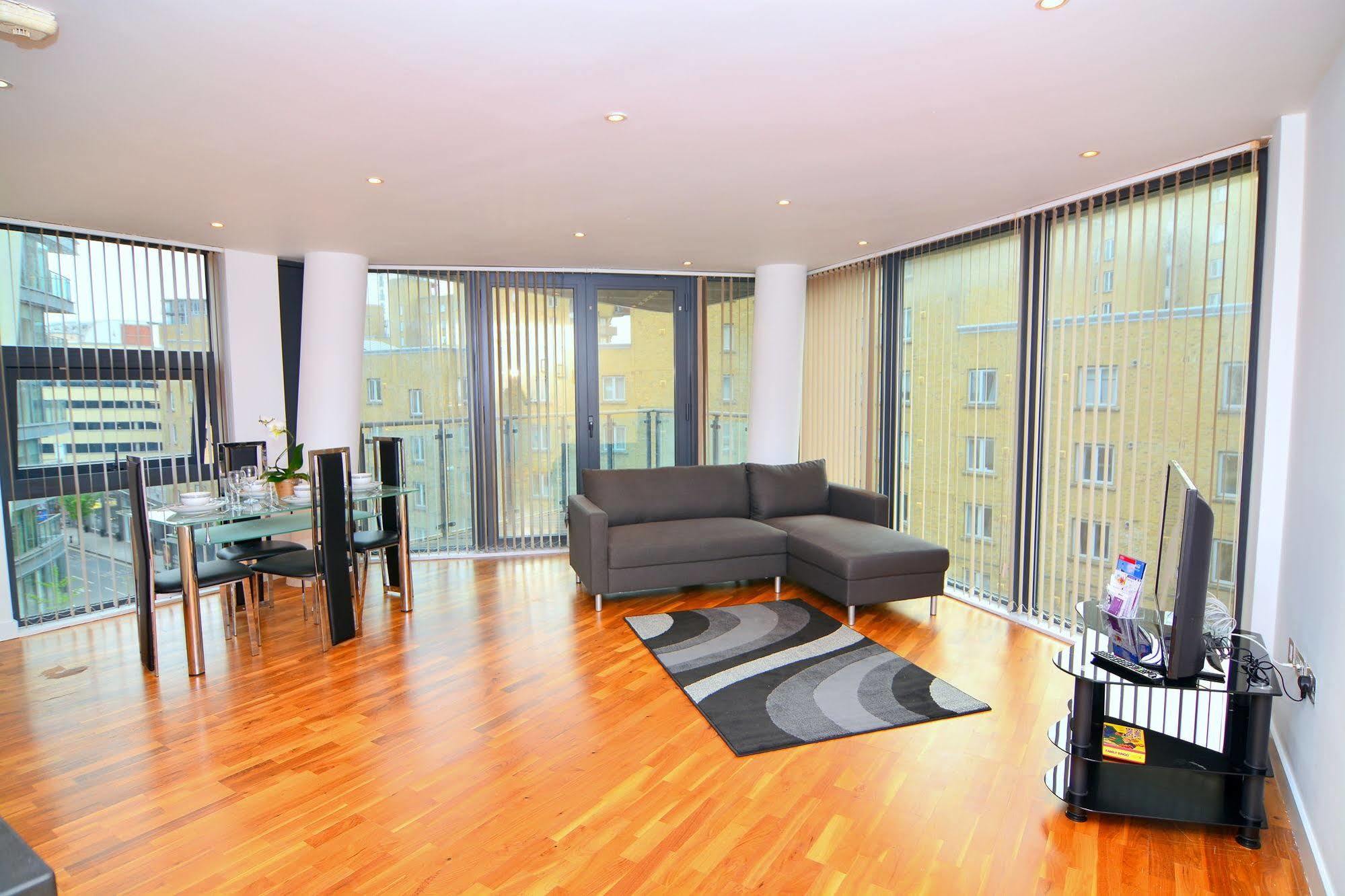 Apartment Wharf - Canary South 伦敦 外观 照片
